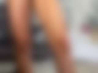 Vivian's Live Sex Cam Show