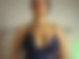 Live cam show with yayoi-cresp - Ebony on Camsoda | colombia