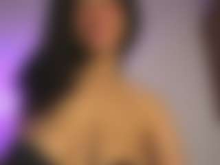 Live cam show with yayoi-cresp - Ebony on Camsoda | colombia