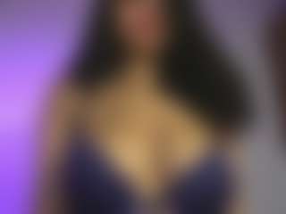 Live cam show with yayoi-cresp - Living Room on Camsoda