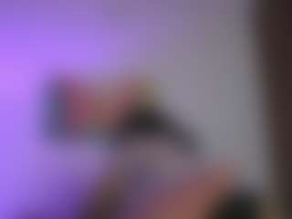 Live cam show with yayoi-cresp - Ebony on SxyPornLive | colombia