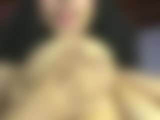 Live cam show with yayoi-cresp - Ebony Teen (18+) on Camsoda
