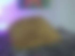 Live cam show with yayoi-cresp - Skinny on TeamSkeetLive