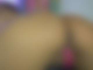 Live cam show with yayoi-cresp - Ebony on Camsoda | colombia