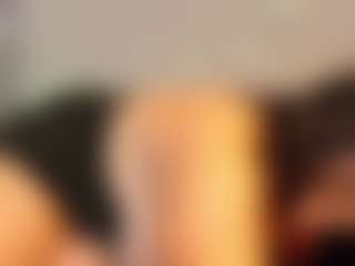 Live cam show with Alina Candy - Big Nipples on AdultVida.com