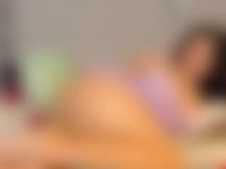 Live cam show with Alina Candy - BBW on Mixed Magazine Live
