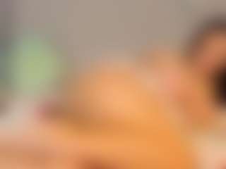 Live cam show with Alina Candy - Big Tits on Camsoda