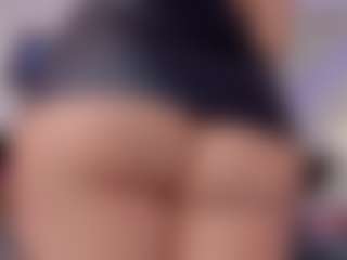 eva_rain MILF webcam performer live streaming
