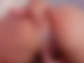 eva_rain MILF webcam performer live streaming