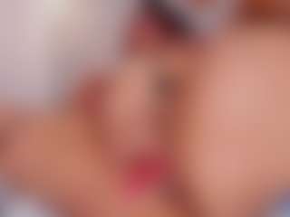Live cam show with eva_rain - Squirt on Latina Girls