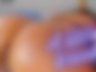 Live cam show with eva_rain - Oil on intimatelivegirls.com