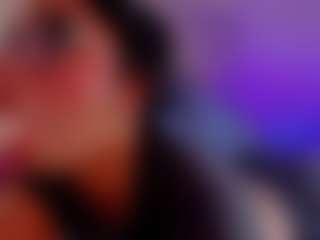 eva_rain MILF webcam performer live streaming