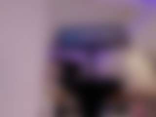 Live cam show with eva_rain - Brown Eyes MILF on CamwithHer