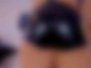 Spettacolo in cam dal vivo con eva_rain - Big Ass su Camsoda