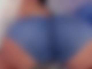 Live cam show with eva_rain - HD MILF on Uber Horny