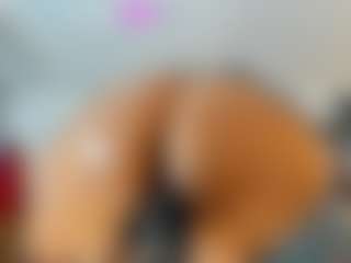 Live cam show with KarlaHartley - Old on slutload