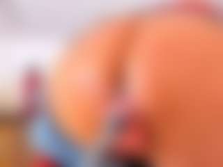 Live cam show with KarlaHartley - Granny Big Ass on Camsoda