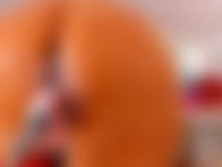 Live cam show with KarlaHartley - Granny on Camsoda