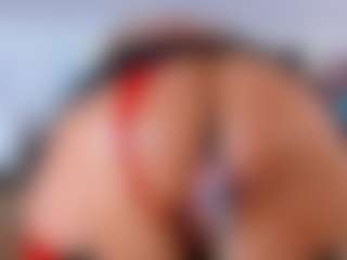 Live cam show with KarlaHartley - Granny MILF on Streamer API