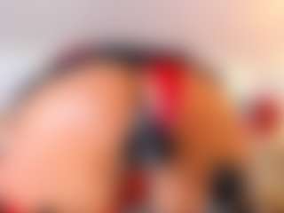 KarlaHartley MILF webcam performer live streaming