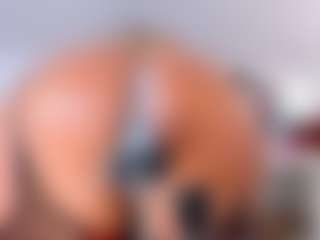 Live cam show with KarlaHartley - Granny on Camsoda