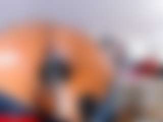 Live cam show with KarlaHartley - Mature on CamwithHer