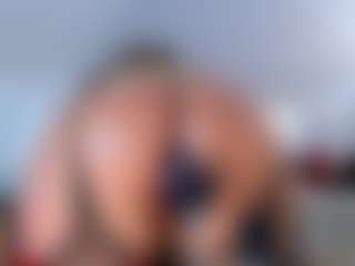 Live cam show with KarlaHartley - Granny on fapnchat