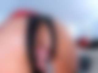 Live cam show with KarlaHartley - Senior on Camsoda