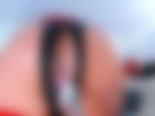 Live cam show with KarlaHartley - Senior on Camsoda