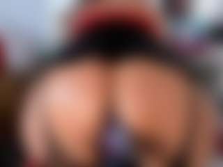 Live cam show with KarlaHartley - Granny Big Tits on Camsoda