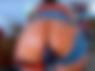 Show en direct avec KarlaHartley - Granny Big Tits sur Camsoda