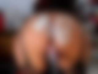 KarlaHartley MILF webcam performer live streaming
