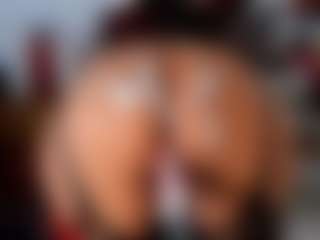 Live cam show with KarlaHartley - Granny Blonde Hair on madthumbs