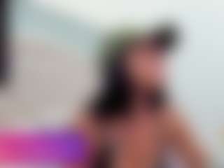 Live cam show with larissa-rosee - Red Hair Cum on Hubzter Live