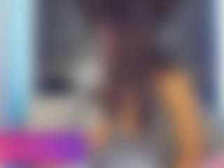 larissa-rosee's Live Sex Cam Show
