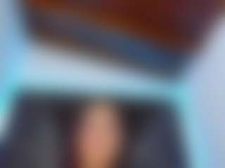 larissa-rosee's Live Sex Cam Show