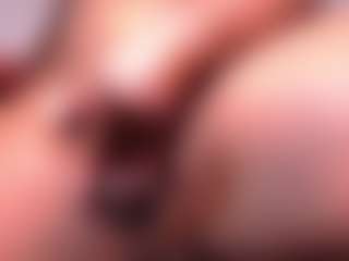 GREATNIPPLESXXX's Live Sex Cam Show