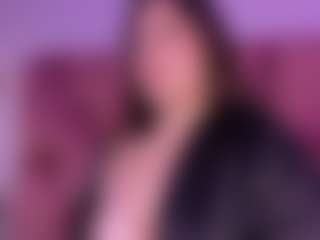 Live cam show with BonnieMayer - Thick on livesuperchat.net