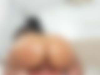 Live cam show with Asha-Jackson - BBW Teen (18+) on Dare Cams