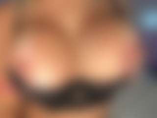Emma Gray's Live Sex Cam Show