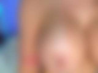 Live cam show with Emma Gray - Squirt White on camwithhim.com | united states
