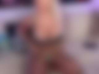Live cam show with Emma Gray - Angel on https://playwithruby.com