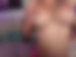 Emma Gray's Live Sex Cam Show