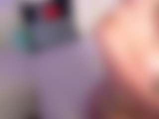 Live cam show with Emma Gray - Strip Lovense on fapnchat