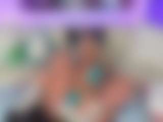 Live cam show with Emma Gray - HD Toys on Hubzter Live