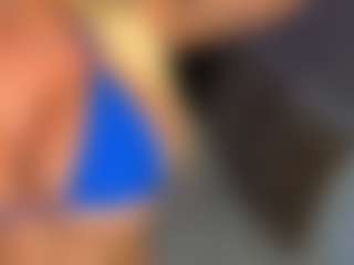 Live cam show with Emma Gray - White Big Ass on livesuperchat.net | united states