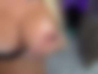 Emma Gray's Live Sex Cam Show