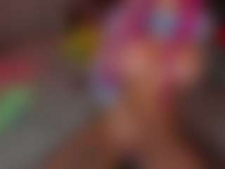Live cam show with Emma Gray - Squirt White on SmokeAndPoke | united states
