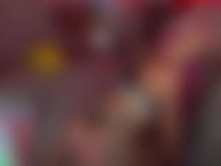 Live cam show with Emma Gray - Solo on SquirtSoMuch