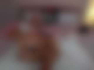 Live cam show with Emma Gray - Sexwebcam Teen (18+) on livesexfox.com